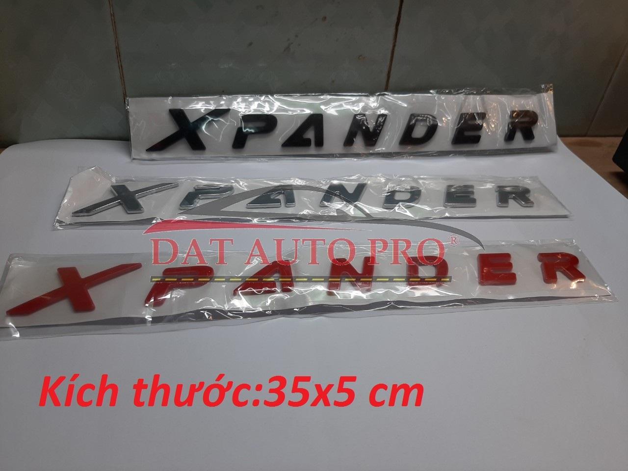 Tem logo chữ nổi 3D XPANDER trang trí xe màu trắng