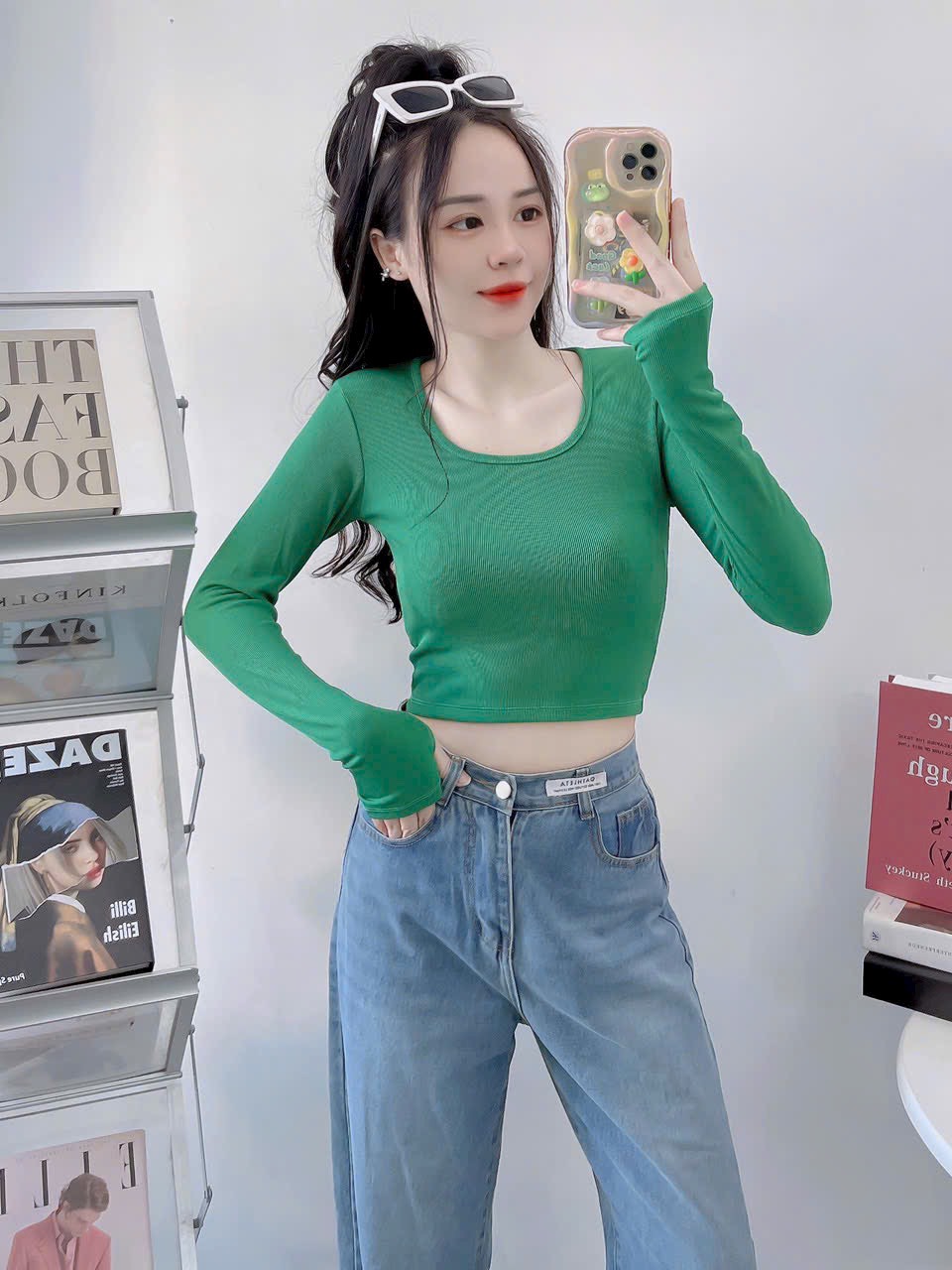 Áo thun ôm gân tăm cổ U tay dài Croptop