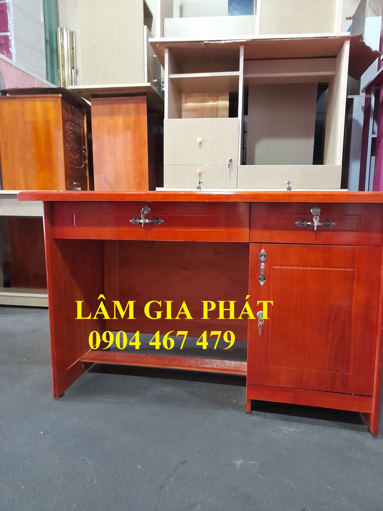 BÀN LÀM VIỆC GỖ THÔNG - MỚI 100%