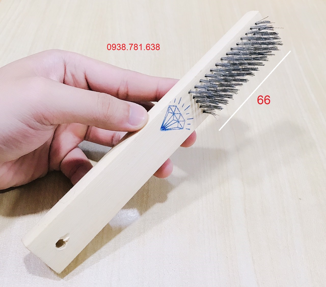 Bàn chải cán gỗ sợi cước thép 514