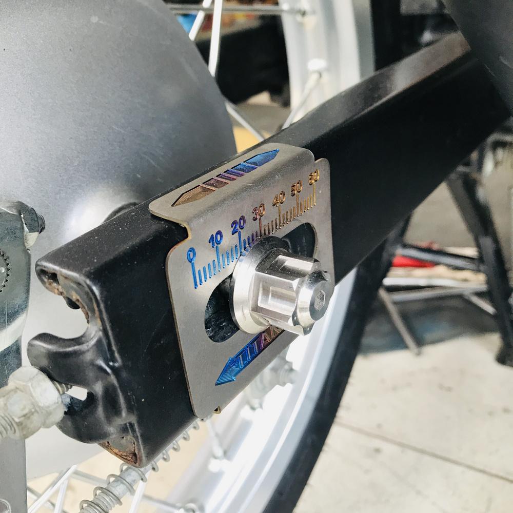 [HCM][LÓA MẮT] BỘ 2 CON ỐC TÁN INOX GẮN CỐT XE SIÊU SÁNG (2 CON ỐC TÁN 14LY)