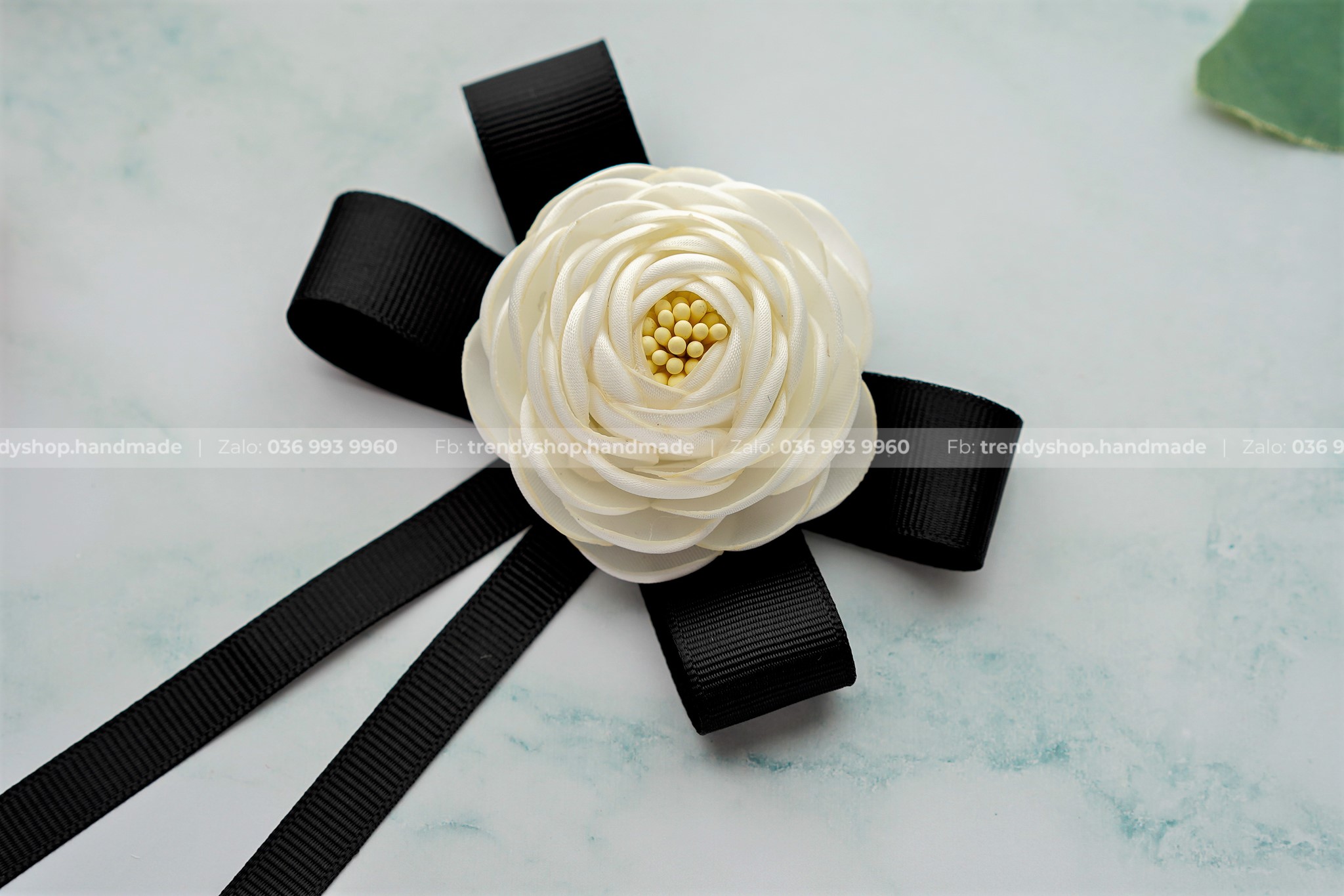 Tag nơ hoa trà cài áo cực đẹp - Hoa cài áo handmade