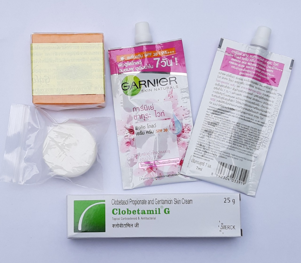 Kem nám giảm thâm nám dưỡng trắng da Garnier Thái Lan (5 món)