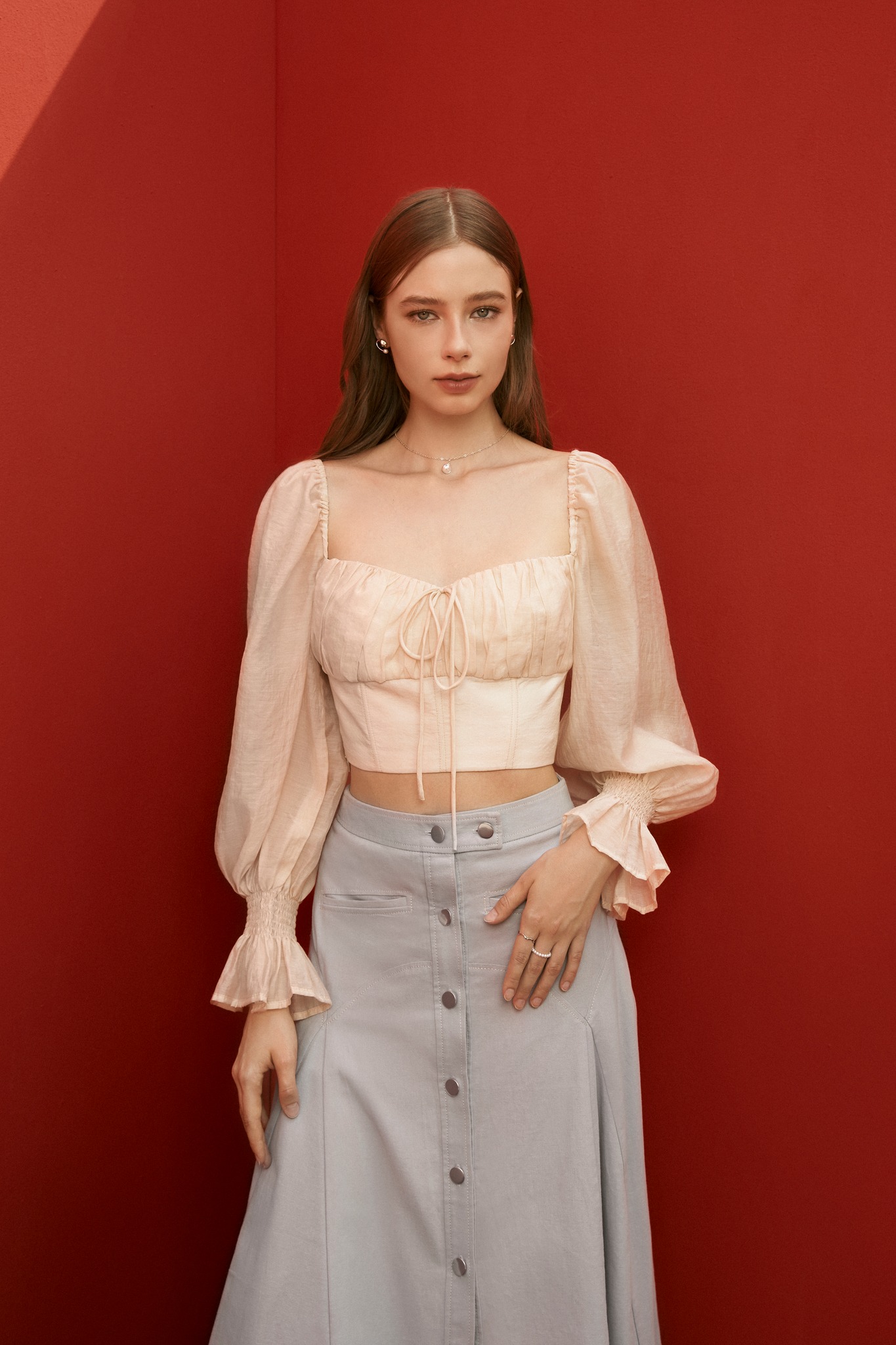 MAVEN - Áo croptop tay phồng cổ vuông Alexa Beige Top