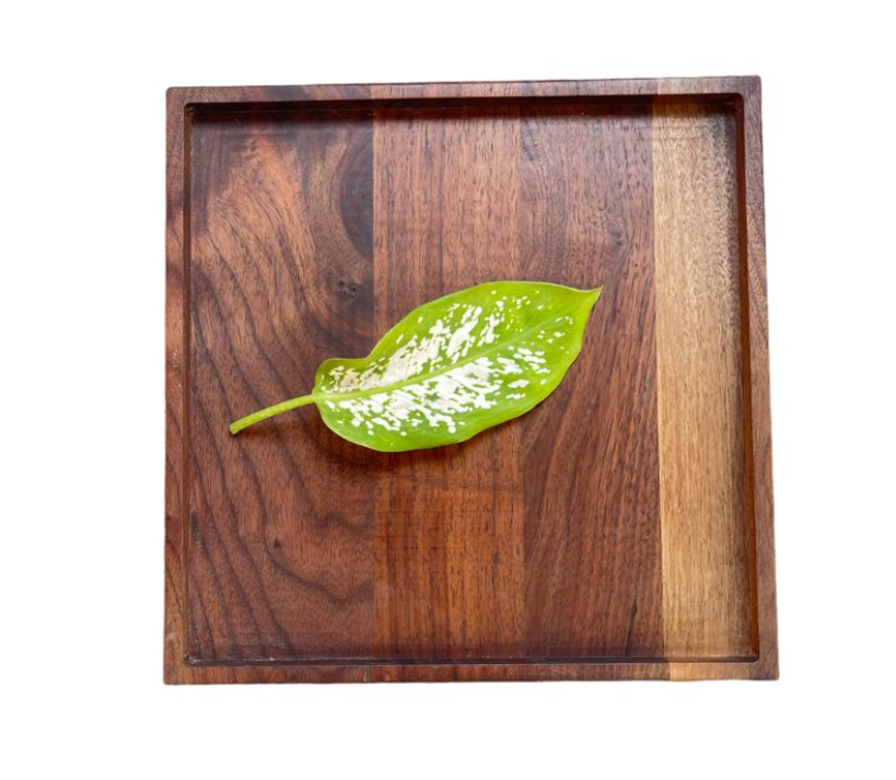 Khay gỗ óc chó hình vuông kích thước 25x25 , khay gỗ decor đồ ăn, đồ dùng nhà bếp - chất liệu gỗ tự nhiên.
