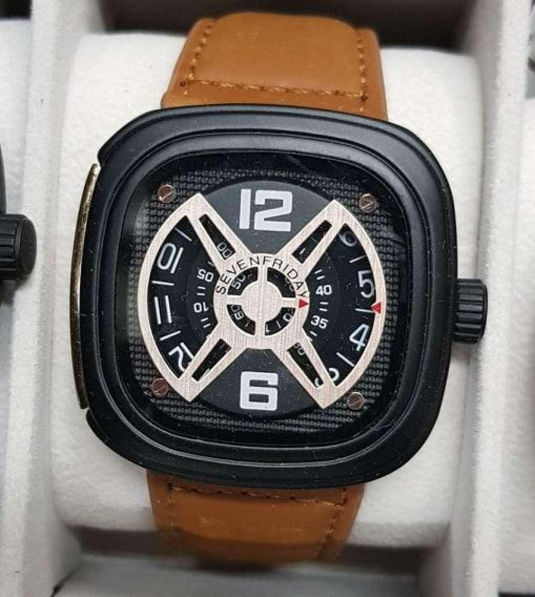 Đồng Hồ đeo tay SevenFriday màu vàng-FULL BOX