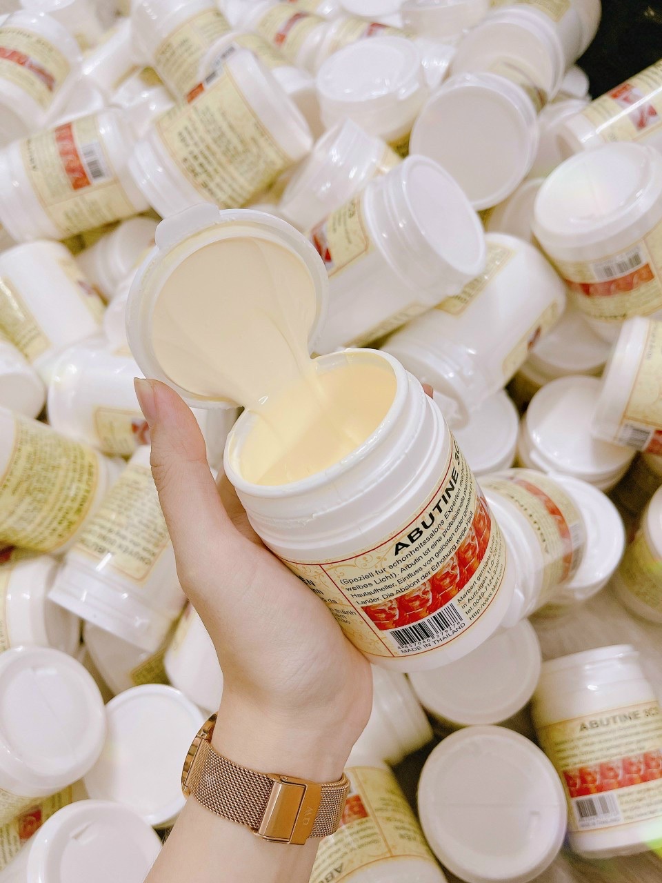 Kem body kích trắng abutine 3c3 250g siêu kích trắng da chuyên sâu, siêu trắng mịn