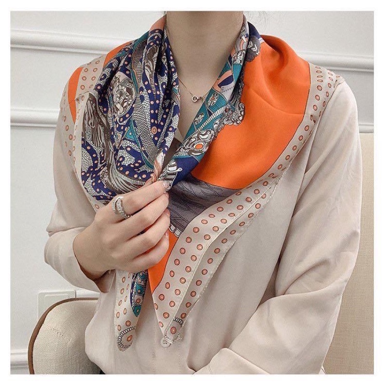 Khăn lụa vuông 70x70 chất liệu lụa rũ mát thời trang khàn blazer