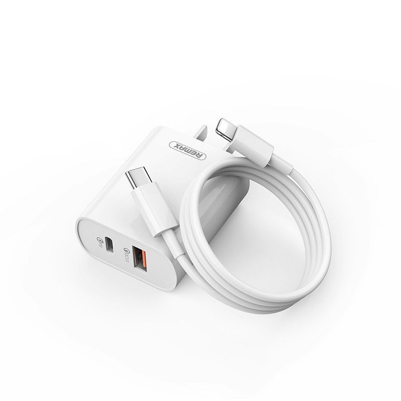 Bộ Sạc Nhanh 18W  Remax RP-U54 - Tích Hợp Công Nghệ Sạc Nhanh PD + QC 3.0 Hỗ Trợ Sạc Nhanh Lên Đến 18W - Dành Cho iPhone X - iPhone 12 Series, iPad & Macbook