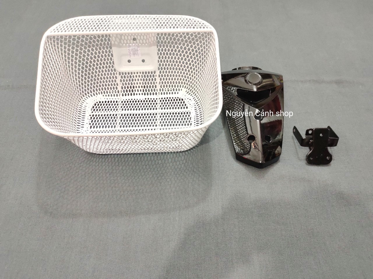 Rổ spark Sirius rổ màu trắng cam kết như hình - Mạnh Tú MTS