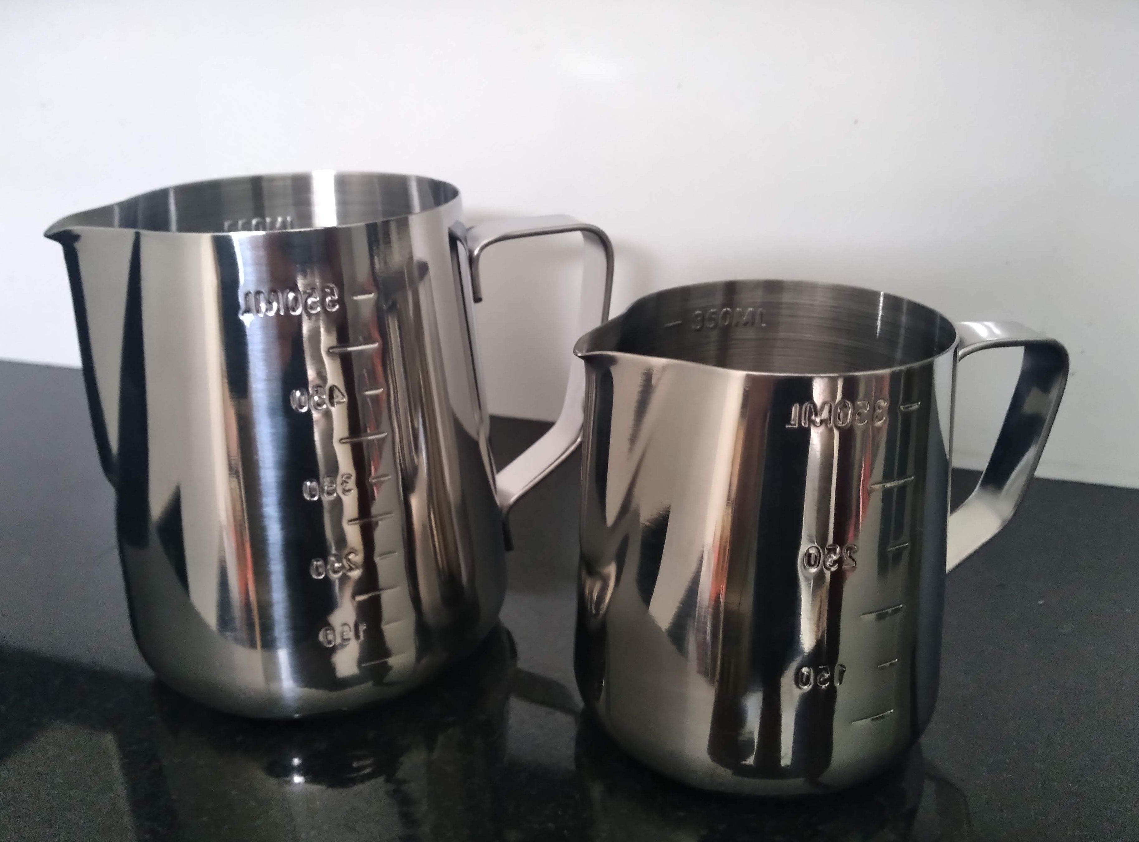Ca đánh sữa inox 350ml - 550ml