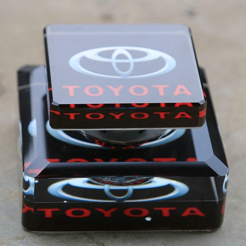 Nước hoa xe hơi- nước hoa ô tô- nước hoa pha lê có logo xe- nước hoa đặt taplo có logo xe