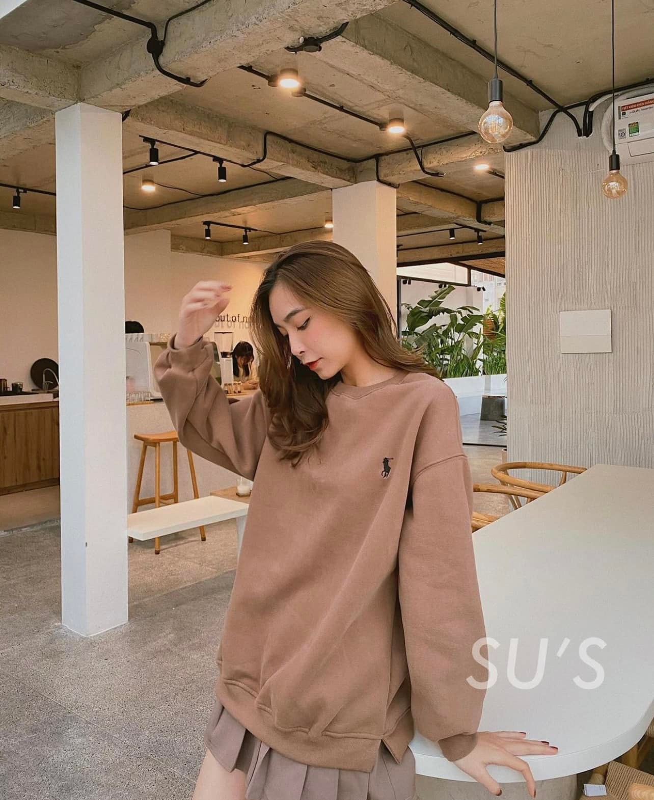 Áo Sweater Xẻ Tà Nữ CHICCLOTHES 🌸 [FREE SHIP] Nỉ cổ tròn phối đuôi cá 3 màu ĐEN | NÂU | XÁM phong cách Hàn cá tính