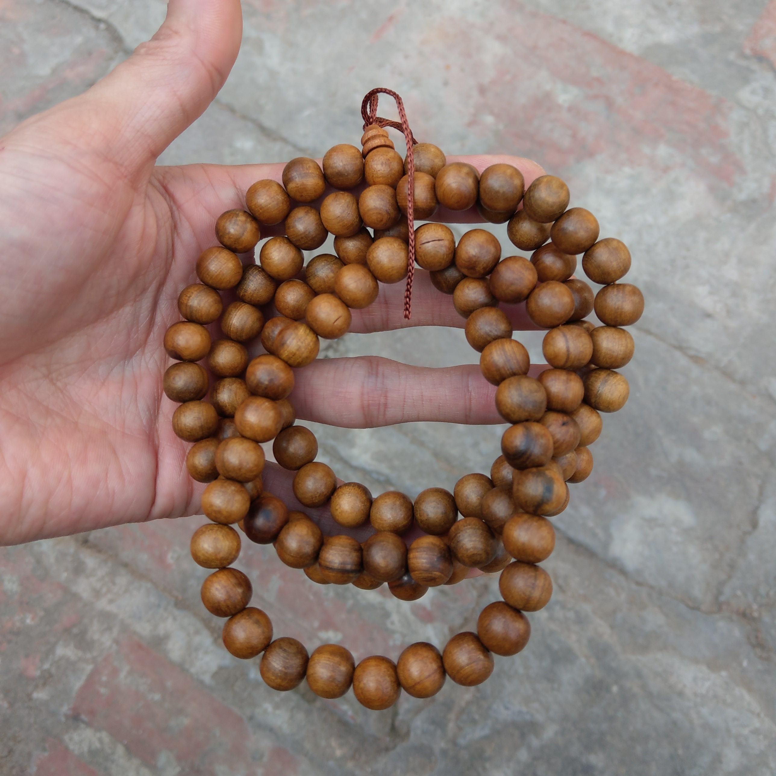 Tràng 108 hạt - gỗ bách xanh - size 12mm