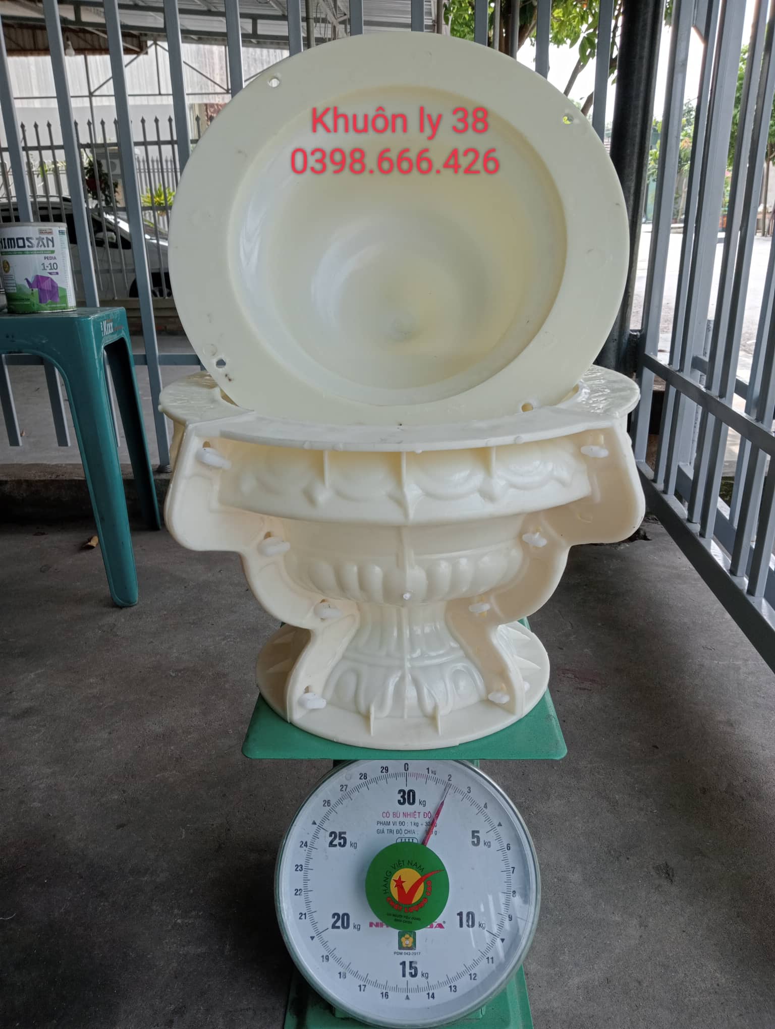 Khuôn đúc chậu cảnh ly 38 nhựa ABS có lòng trong