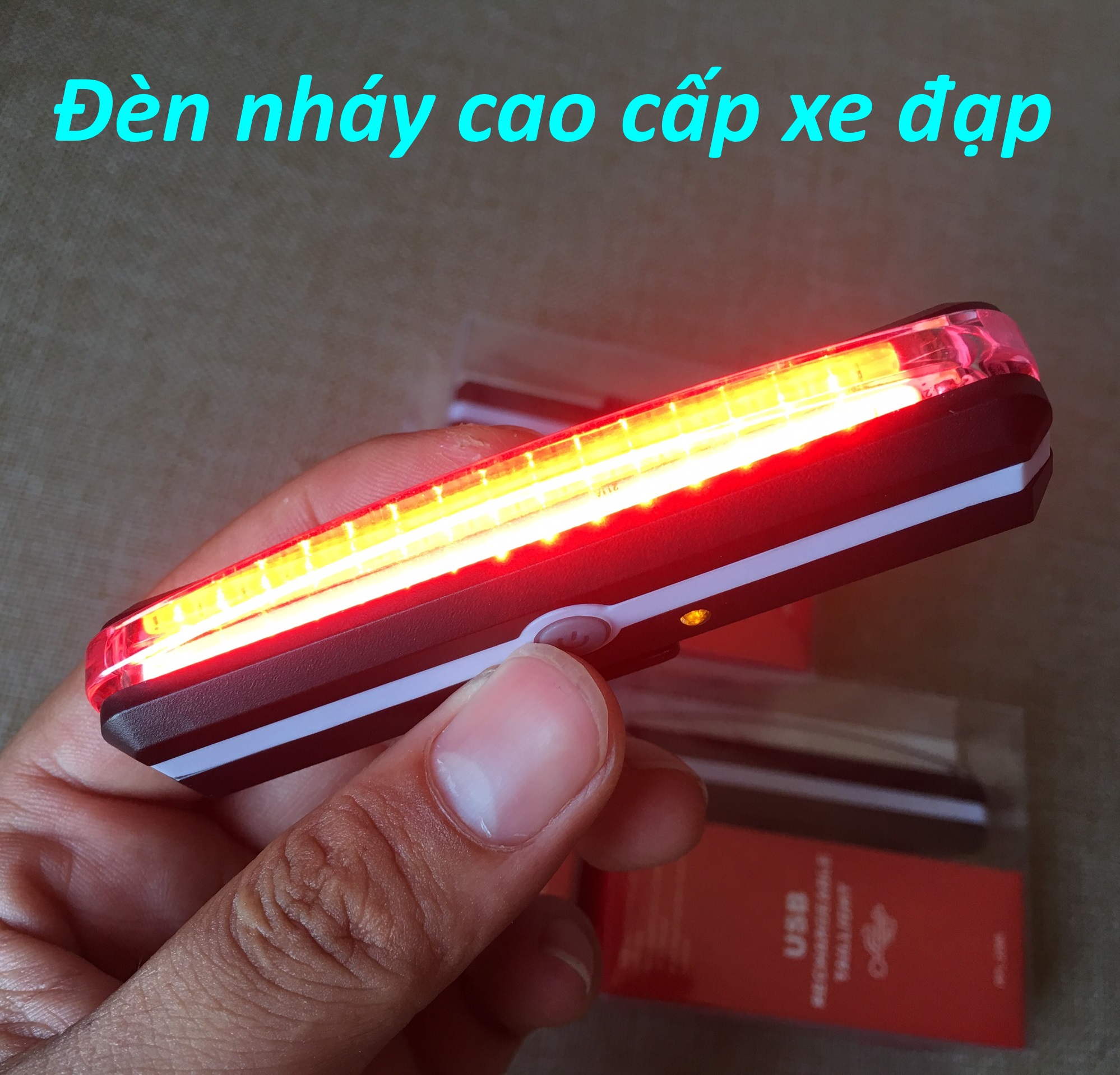 đèn hậu xe đạp nháy 2 màu xanh đỏ- đèn xe đạp- đèn cảnh báo xe đạp- đèn nháy sau xe đạp 2 màu xanh đỏ tặng kèm dây sạc