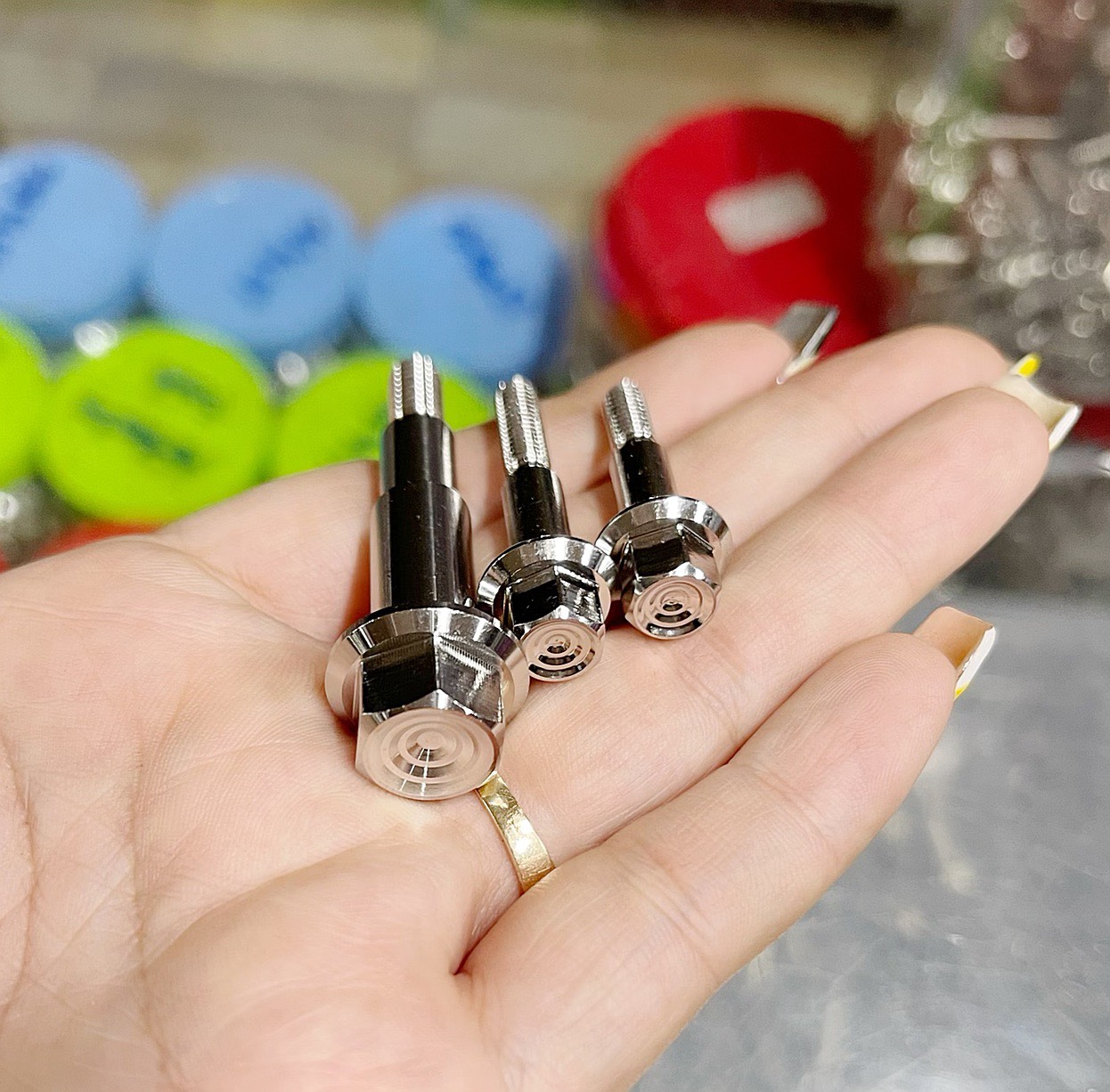 Bộ 3 ốc tay thắng inox gắn cho xe vario, ab