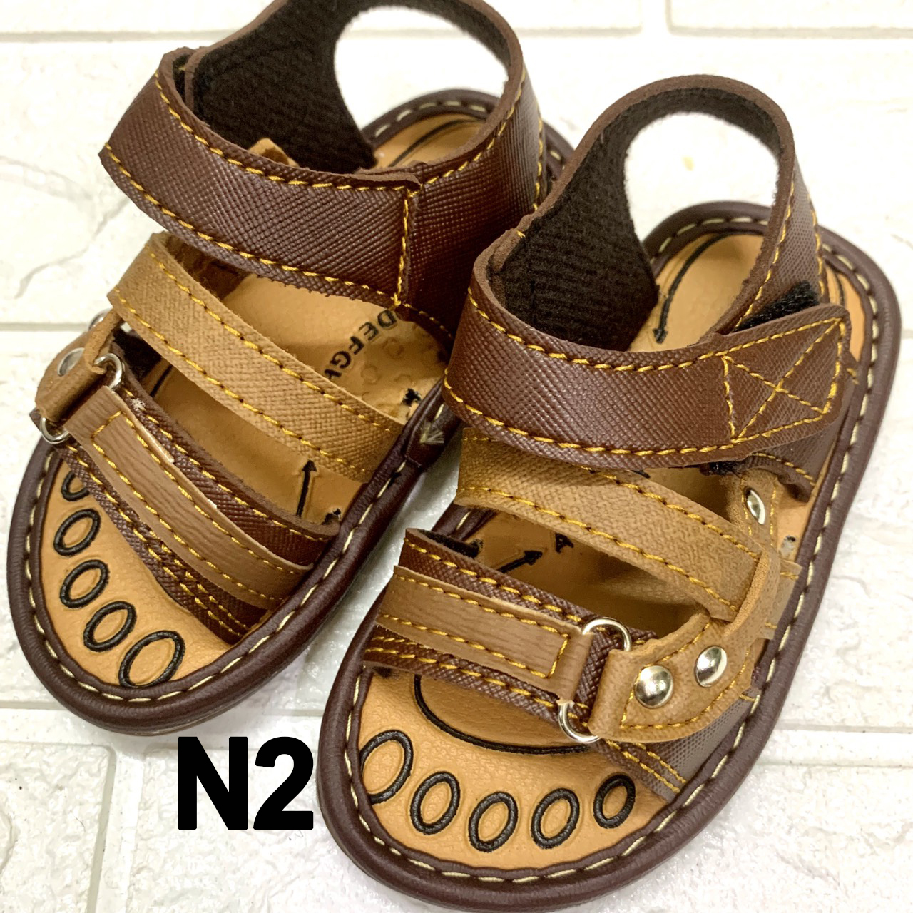 Sandal Cho Bé Trai Từ 1 Đến 6 Tuổi Êm Ái Bền Đẹp Quai Hậu Màu Nâu - Sandan Cho Bé Trai Bàn Chân Dài Từ 10 - 16cm