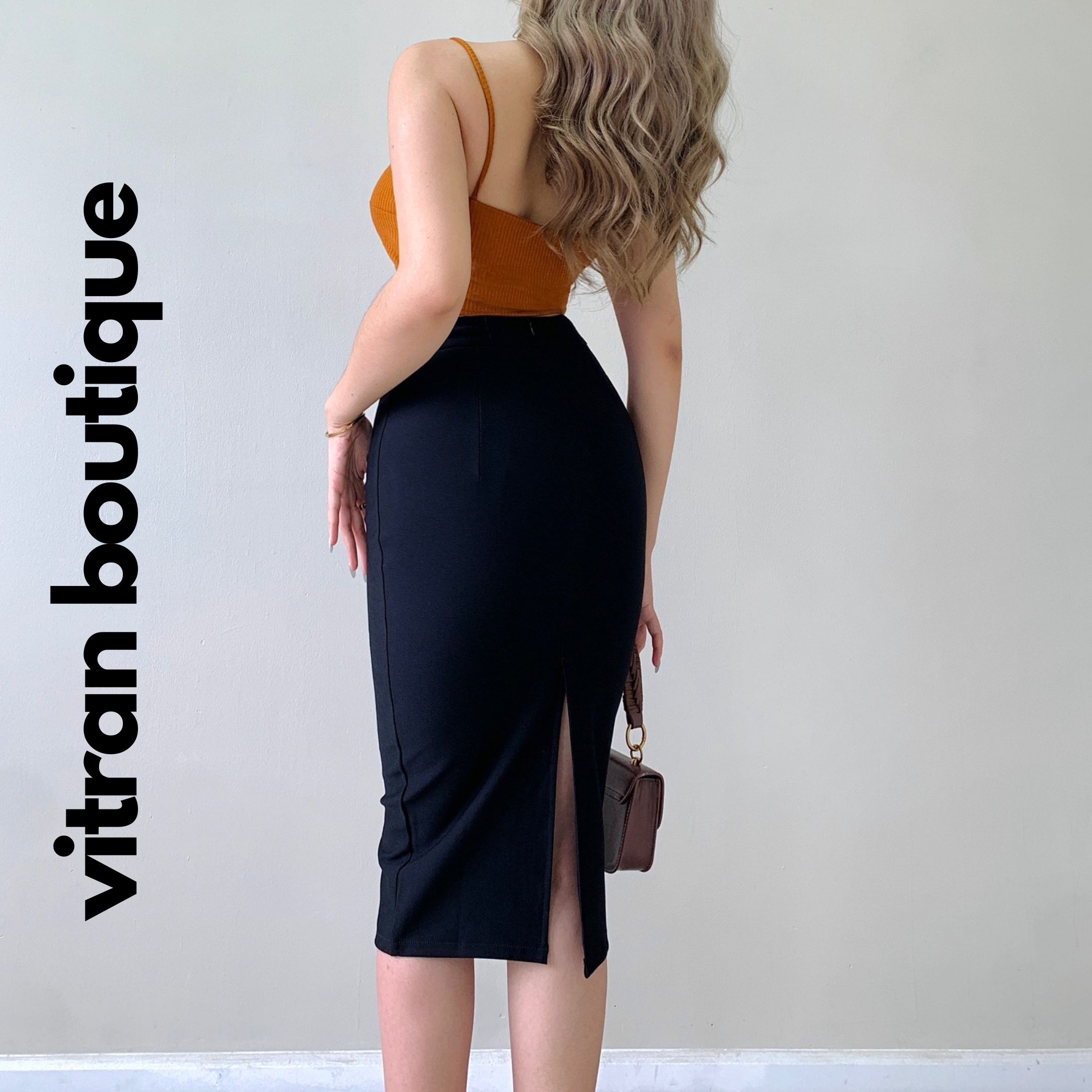 Chân váy bút chì xẻ sau dáng dài 70cm