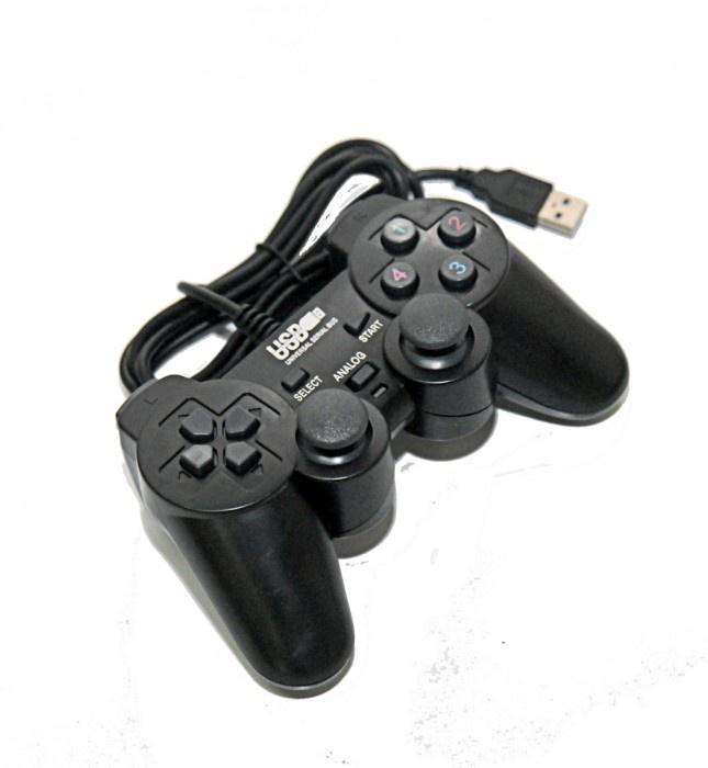 Tay cầm chơi game ew-626b
