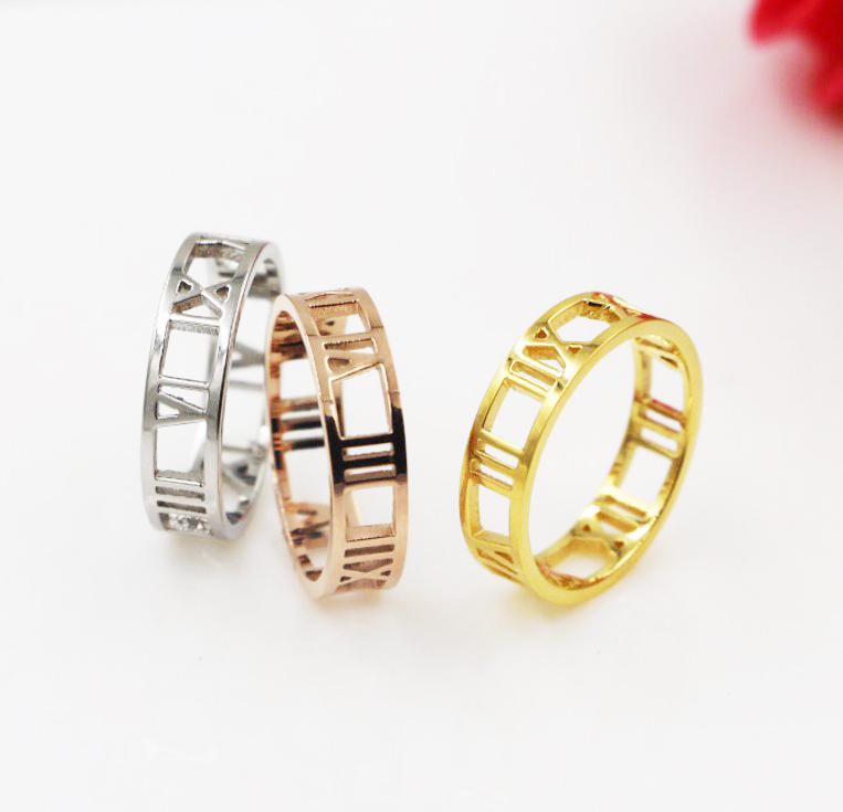 Nhẫn số la mã titan không đen tt 0207