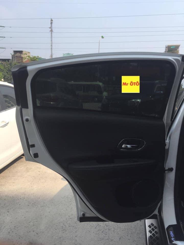 Che nắng nam châm xe Honda HRV 2018-2019-2020-2021 , tấm che nắng, bộ 4 rèm che nắng kính sườn dành cho xe Honda HRV 2018 đến 2021, loại 1 dày dặn, nam châm cực hút, thiết kế chuẩn form xe, lắp đặt đơn giản, chắn nắng hiệu quả