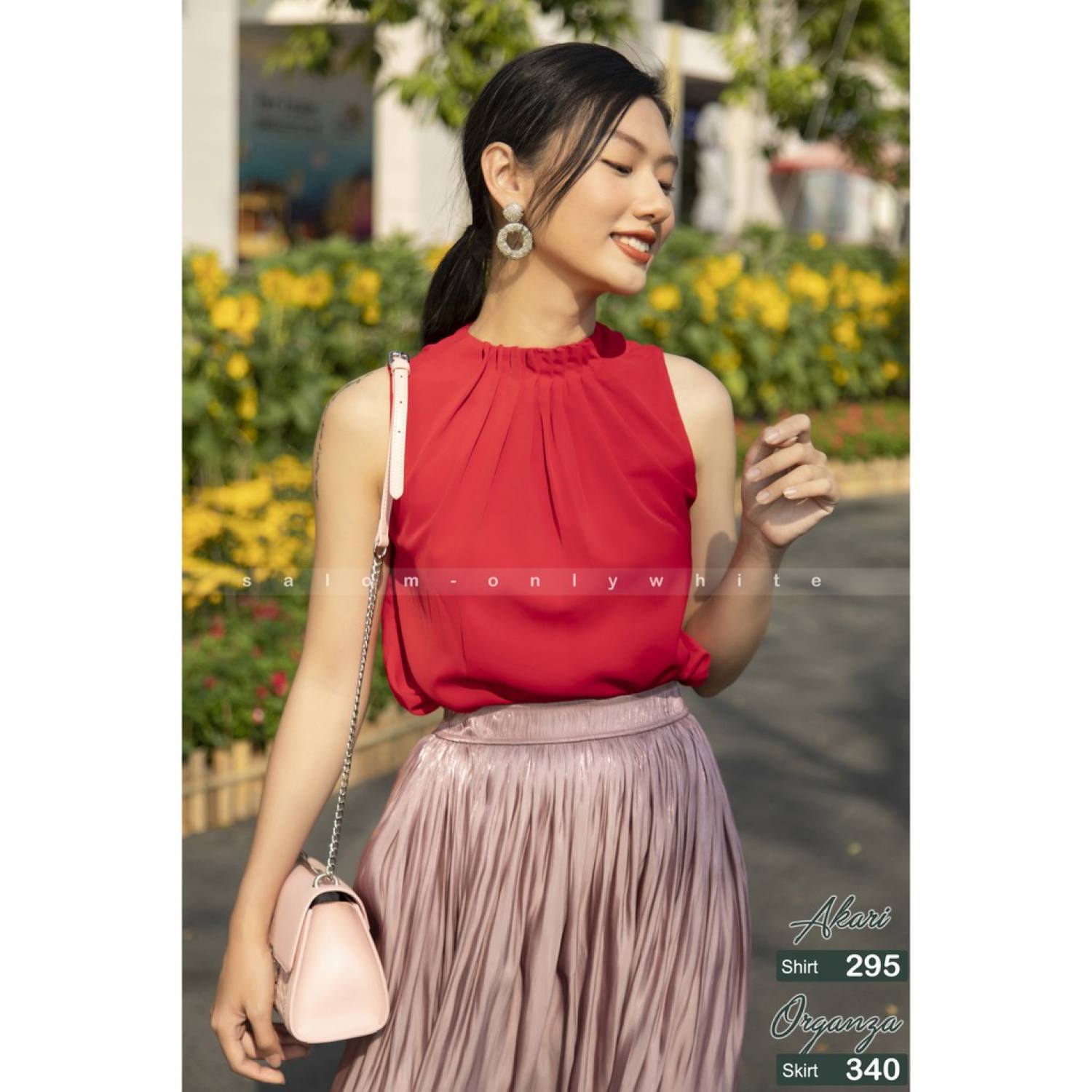 Áo lụa_ akari