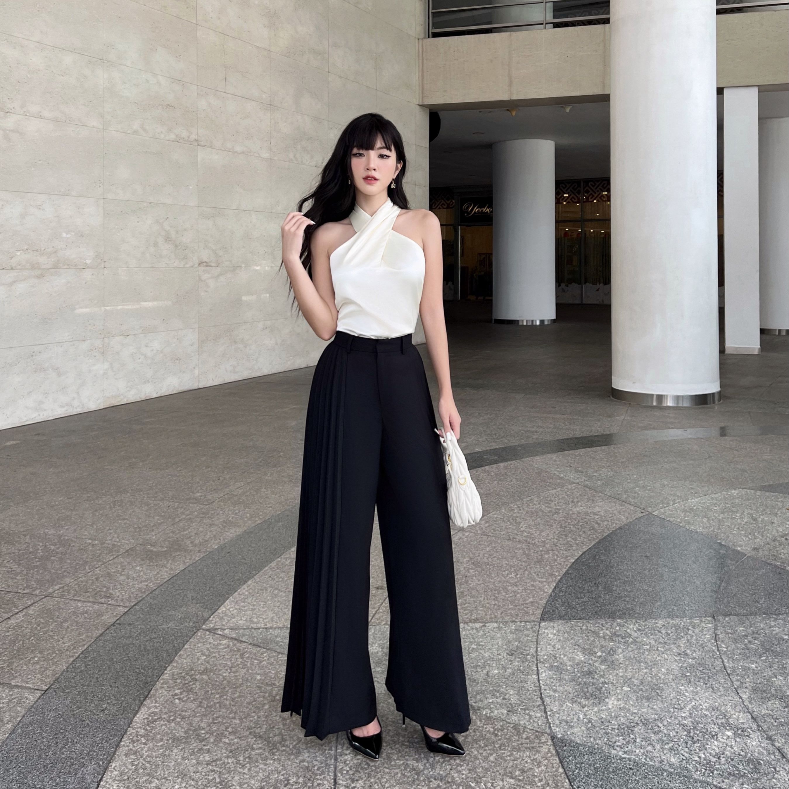 Silla Pants Quần Ống Suông Rộng Form Đứng Dáng Dài Veo's Kiểu Nữ Phối Xếp Ly Hai Bên Hông Màu Trắng Ghi Đen