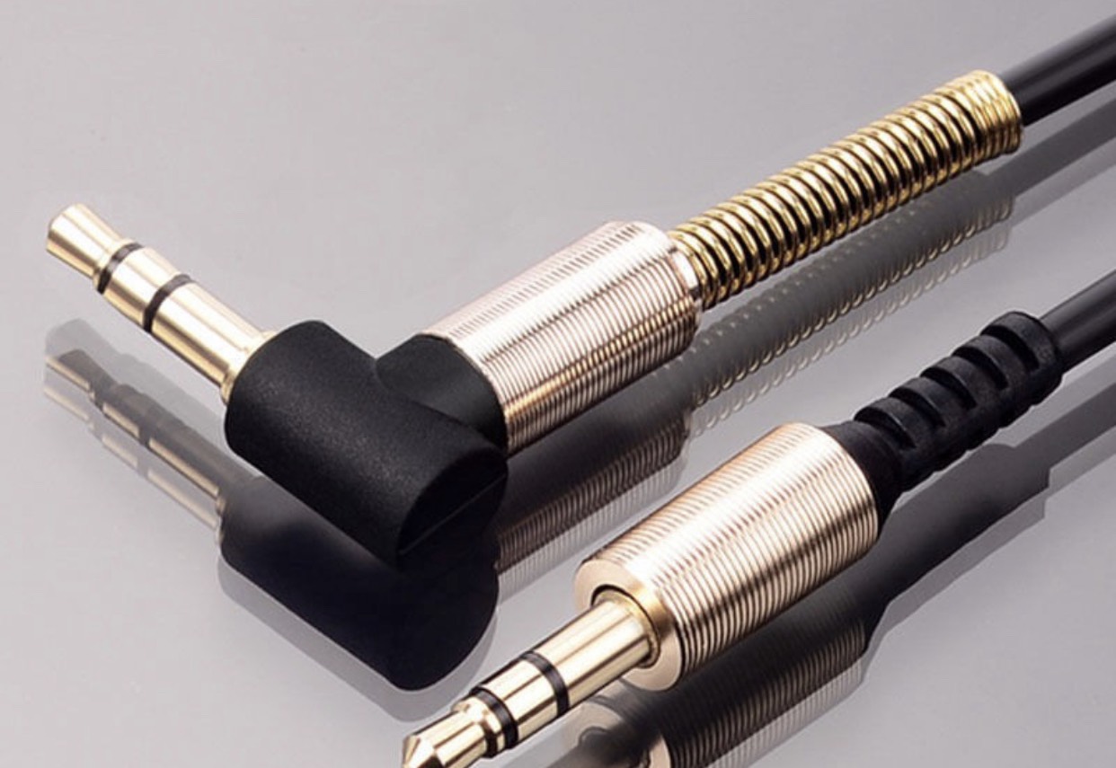 Cáp âm thanh nối dài hai đầu jack 3.5mm góc 90 độ