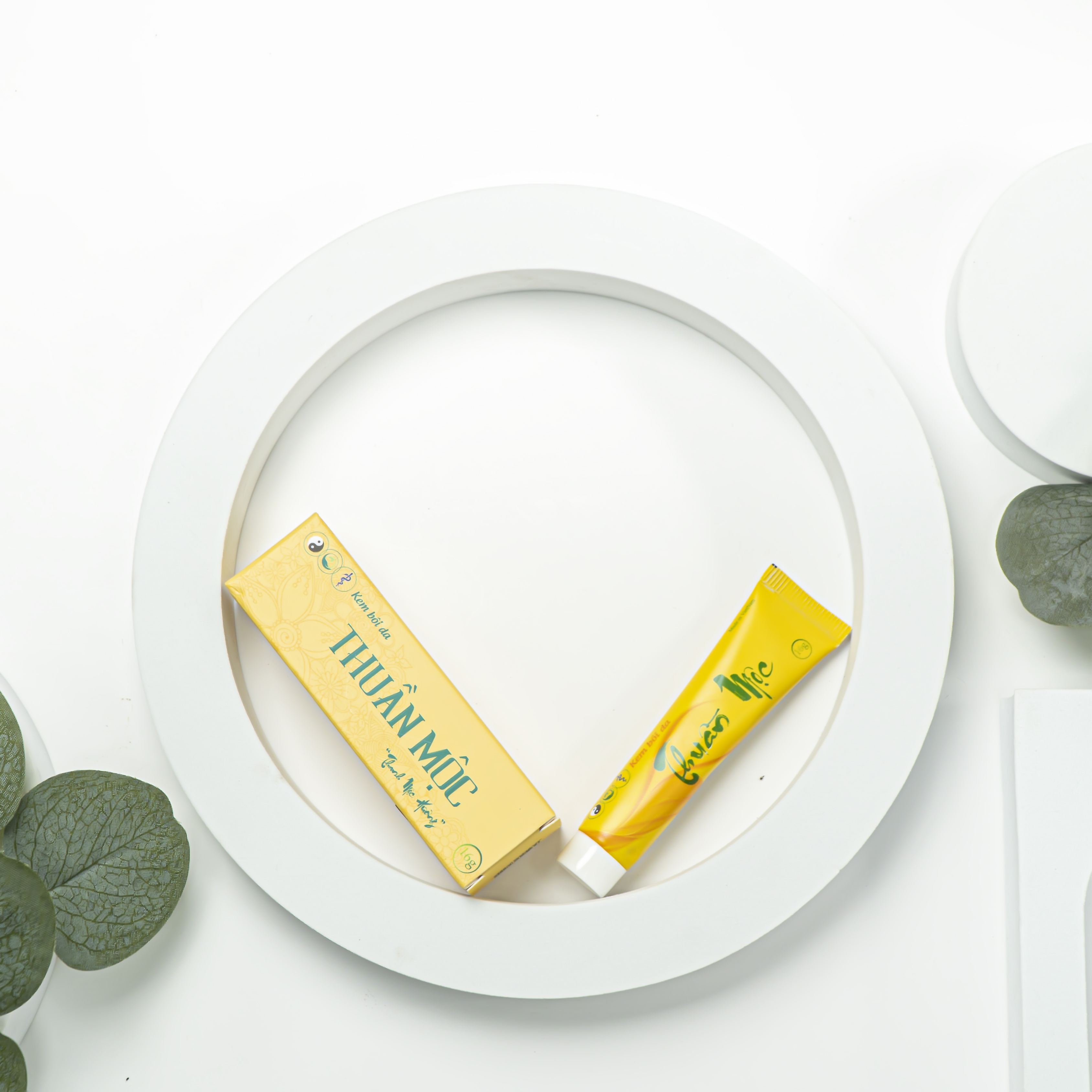 Kem bôi da thuần mộc 16gr. kem bôi da thuần mộc thanh mộc hương 16gram