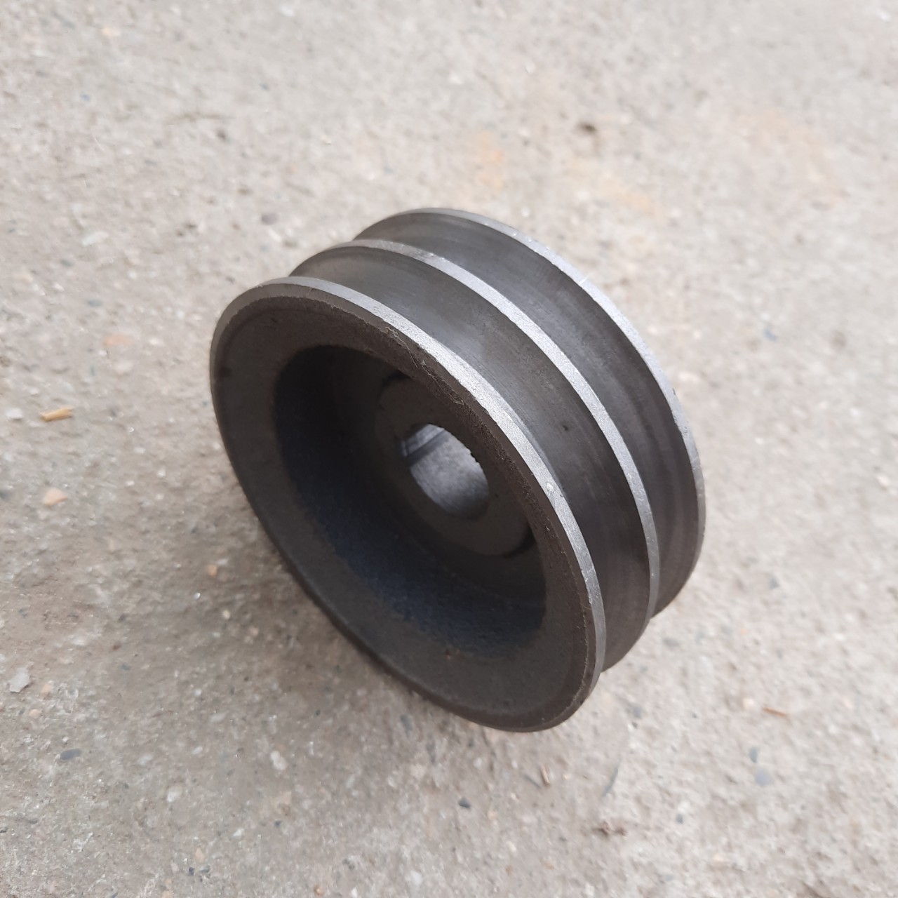 PULY gang 2 rãnh thăng bảng B ( DÂY CUROA BẢNG B) đường kính ngoài 120mm, đường kính trục 28mm