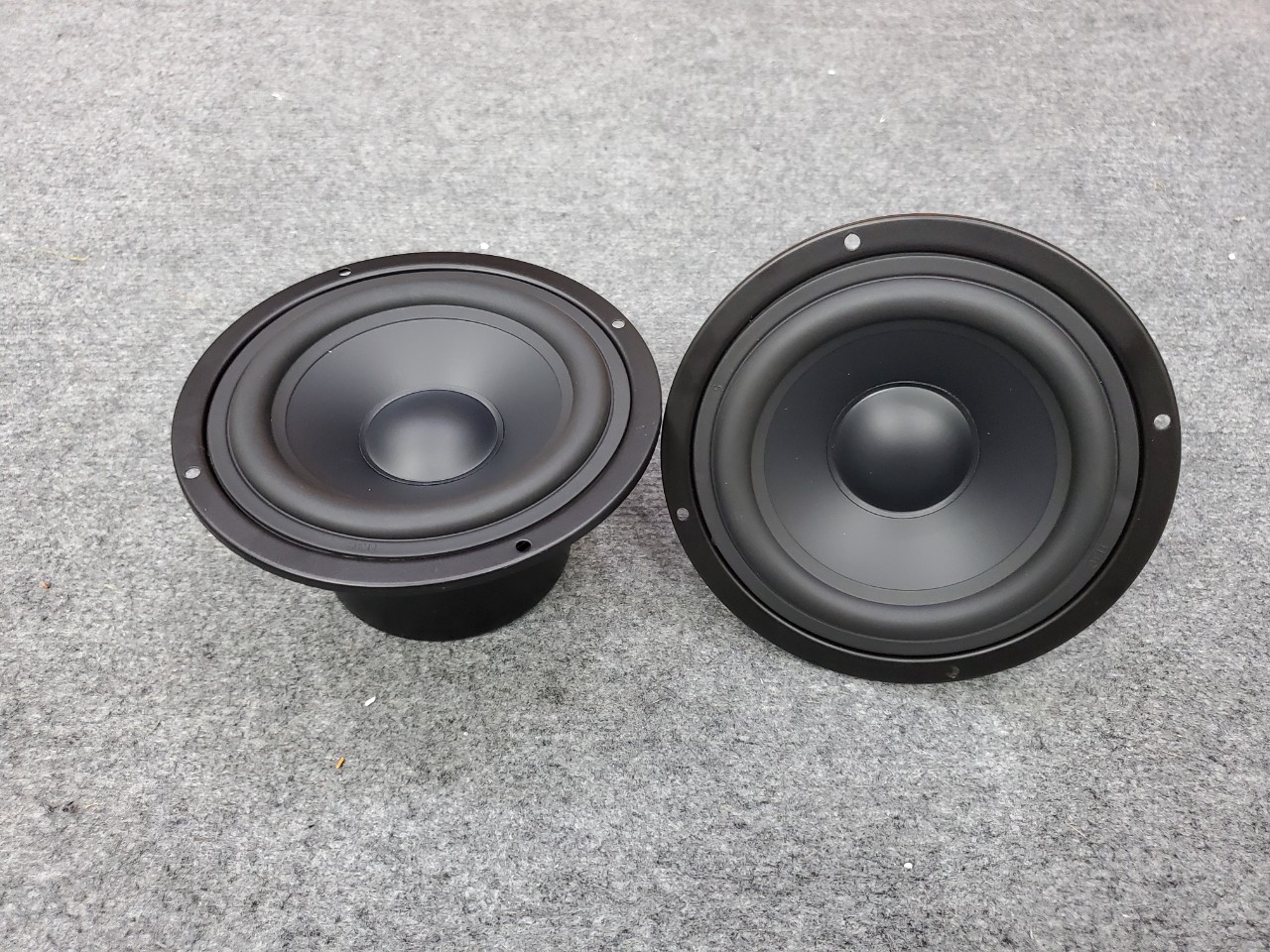 Loa Trung Pioneer Mid 12 Vành 14.5cm Bọc Khử Từ 100W