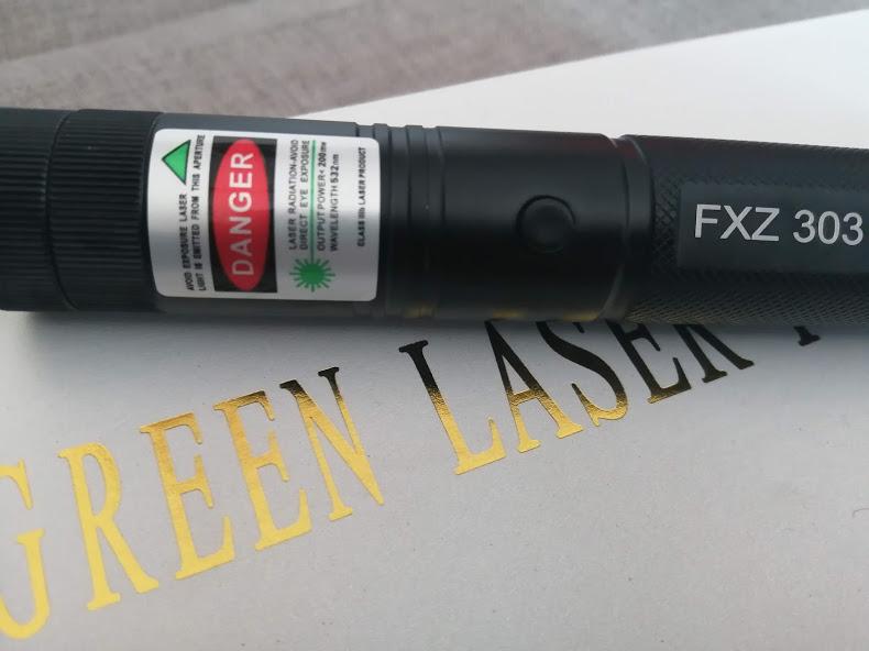 Đèn laser FXZ 303 tia xanh cao cấp giá rẻ