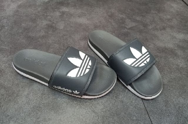 Dép adidas nam chính hãng