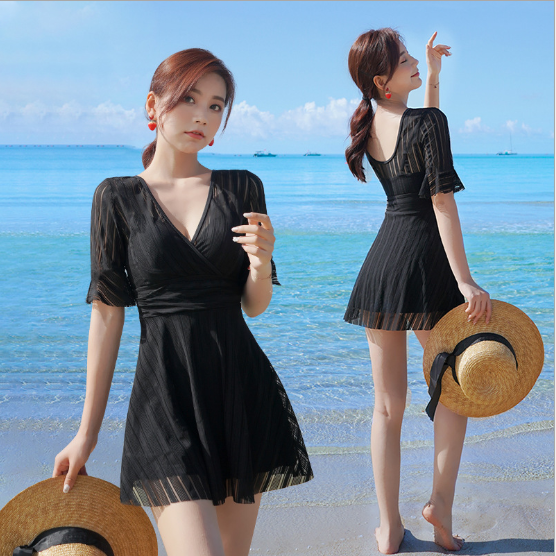 Bikini Đồ Bơi Nữ 1 Mảnh Kín Đáo Phong Cách Hàn Quốc