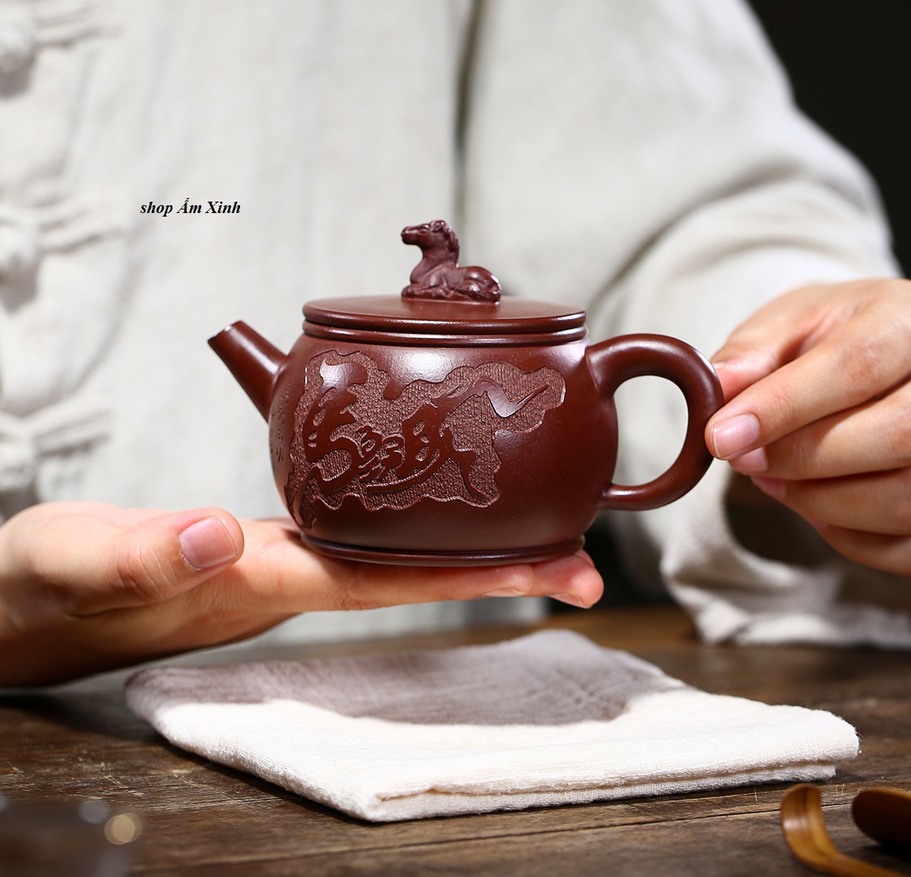 Ấm Tử Sa Nghi Hưng