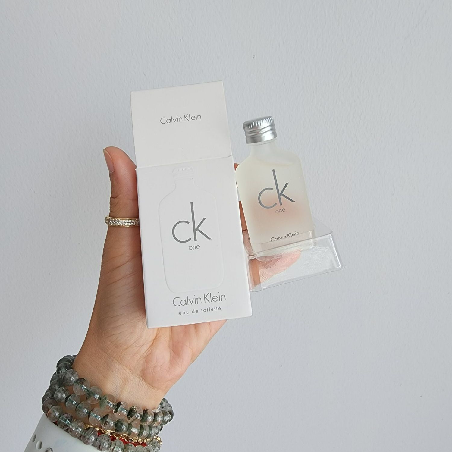 CK ONE CALVIN KLEIN EDT MINI 10ML- Ở ĐÂY SHOP CHỈ BÁN HÀNG AUTHENTIC # Chuẩn hàng cạp nách#