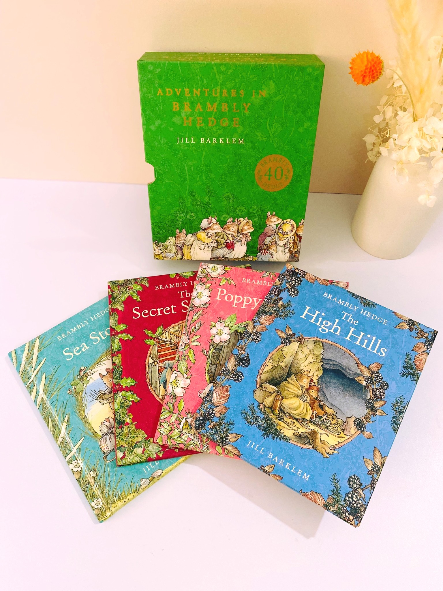 Adventures in Brambly Hedge