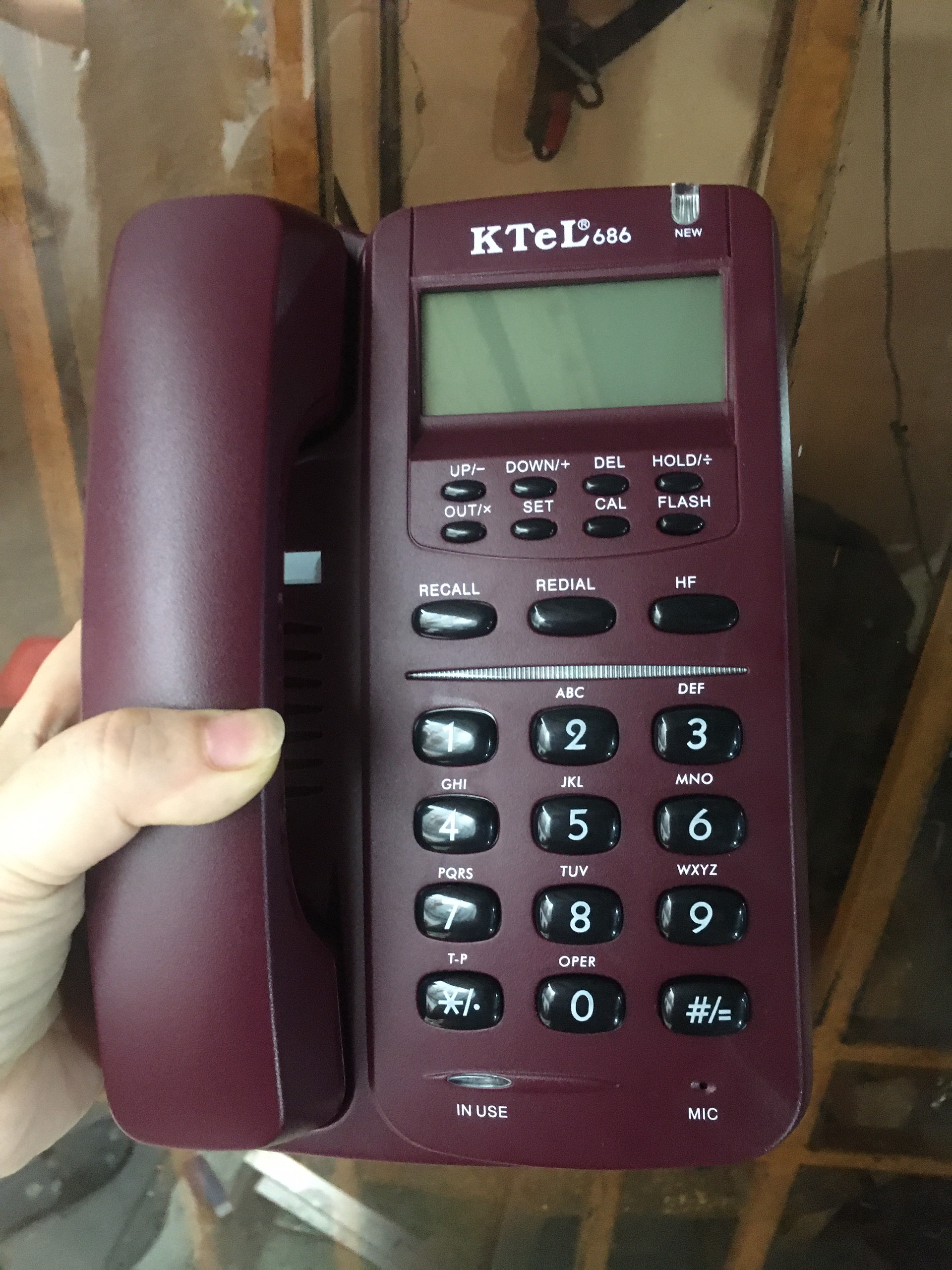 Điện thoại bàn Ktel 686 hiện số gọi đến