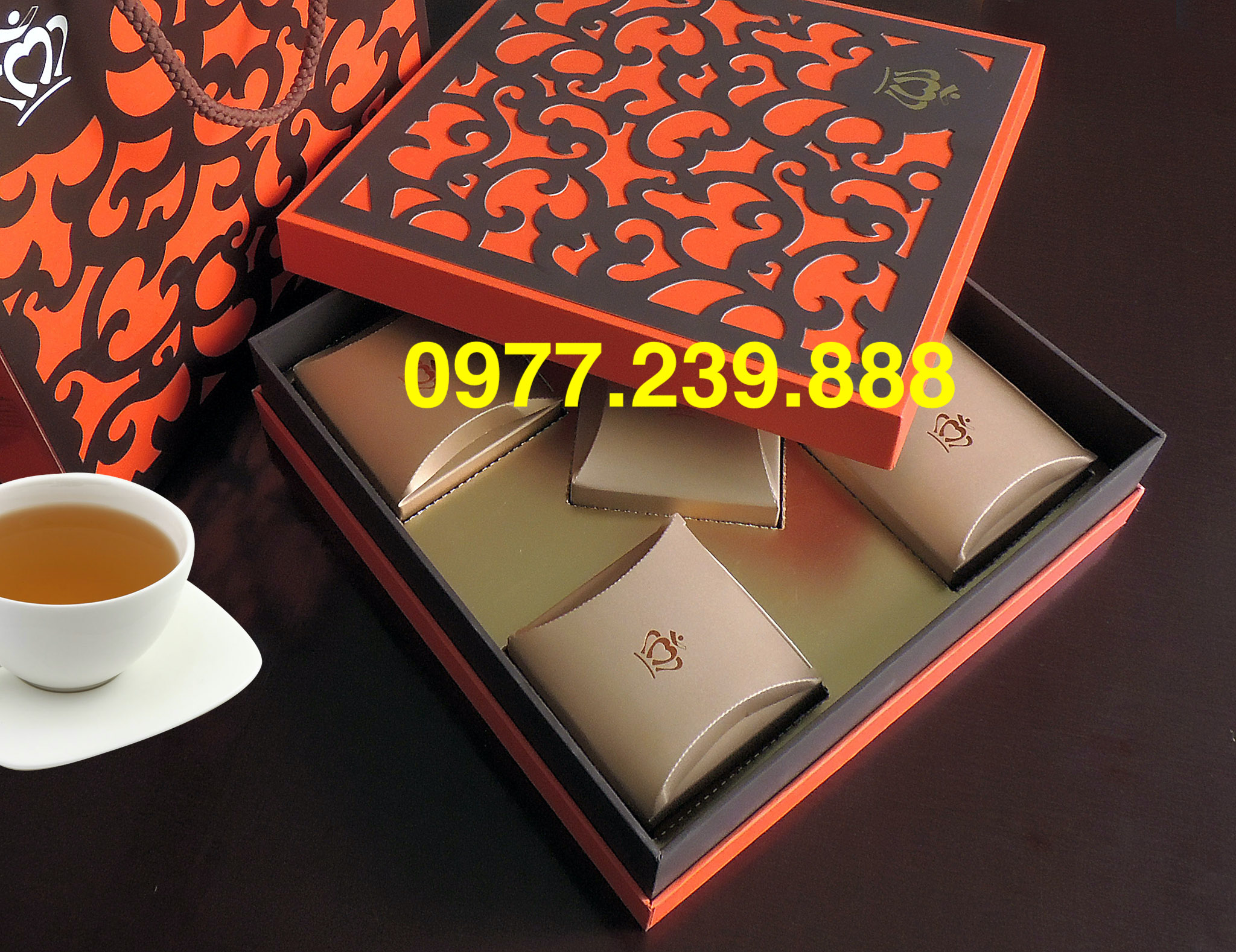 Bánh trung thu bảo ngọc ánh nguyệt