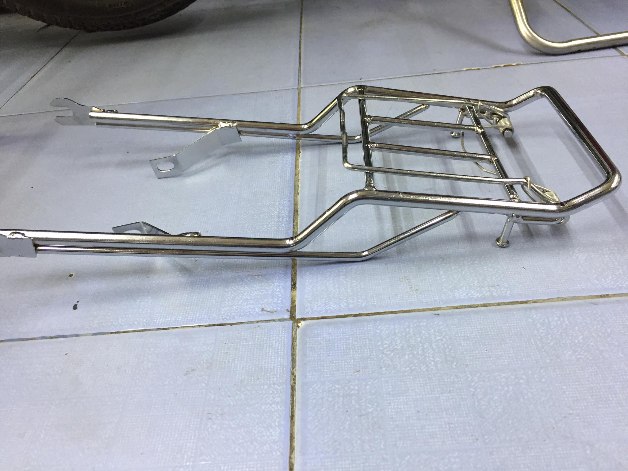 Baga đuôi ko có bảo vệ xinhan có kẹp cho honda dame-78-81-86