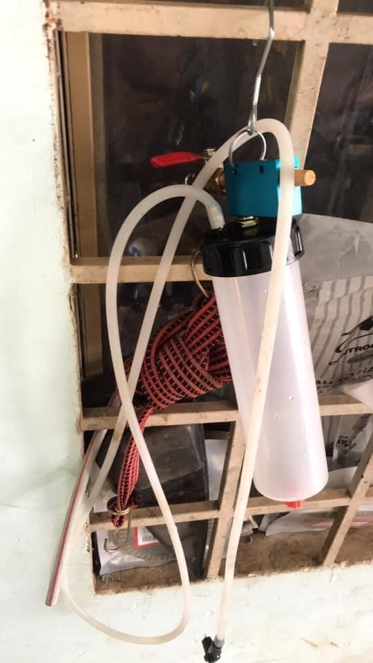 Dụng Cụ Hút Xả E Thay Thế Dầu Phanh Oto Xe Máy Cao Cấp