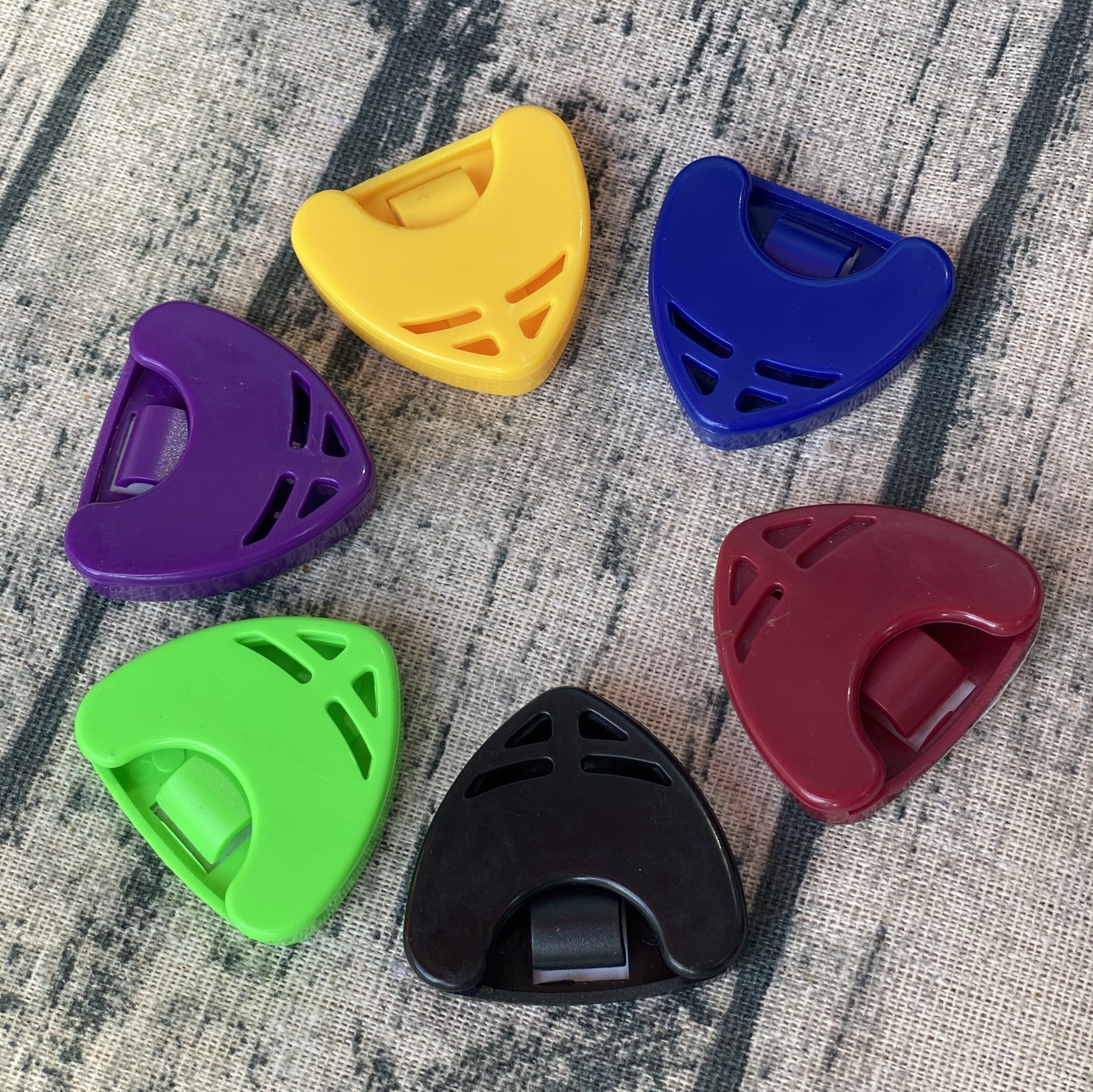 Hộp đựng pick gãy , phím gãy đàn ukulele , guitar