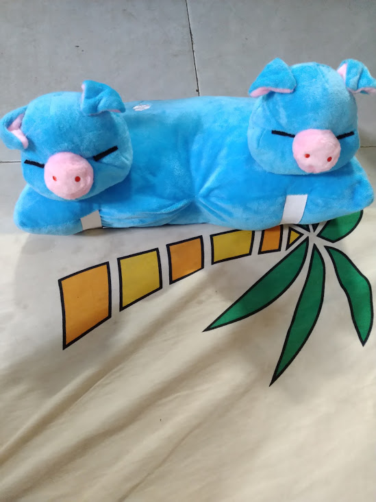 Gối kê xe máy 2 đầu hình heo xanh cho bé