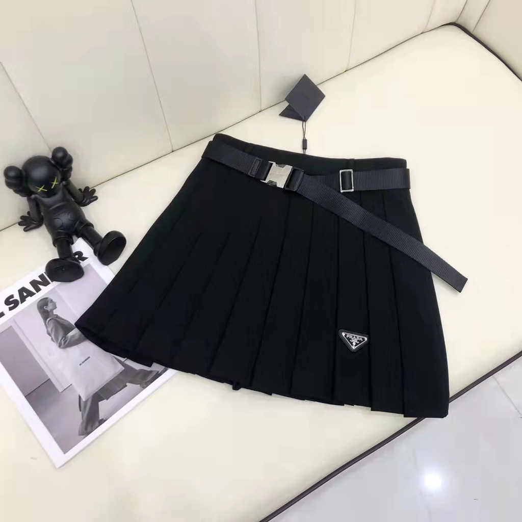 0JWN PRADA 22ss spring and summer new triangle label classic A- shaped short skirt with belt slimming versatile