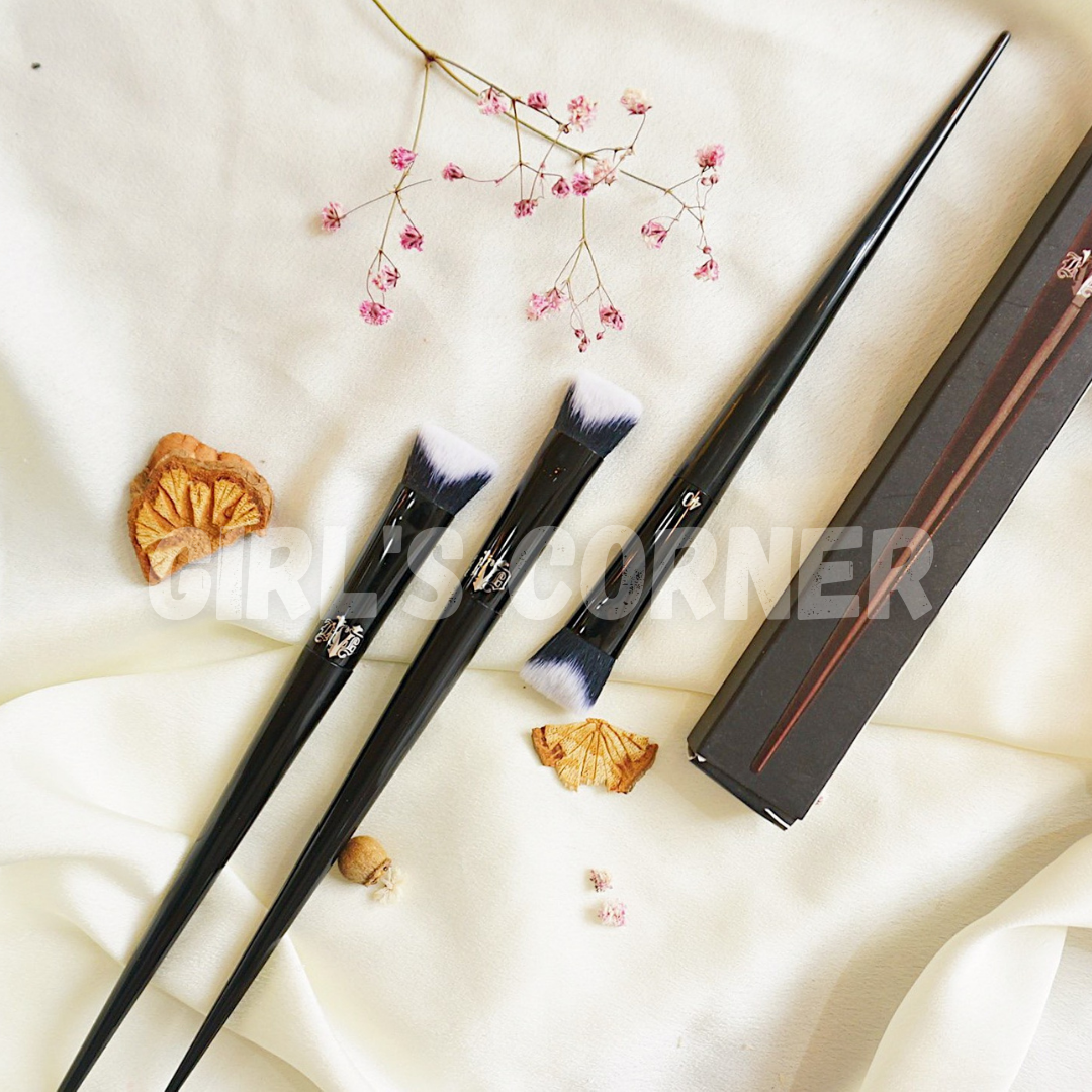 [HCM]Cọ che khuyết điểm - sóng mũi Katvon D40