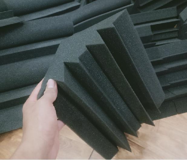 4 Tấm Mút Tiêu Âm Góc- Basstrap Studio Foam - kt18x18x30cm