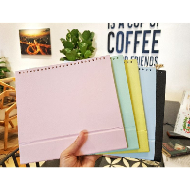 Phôi Lịch để bàn gồm đế giấy in và lò xo