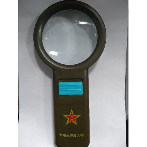 Kính lúp cầm tay 4x có đèn
