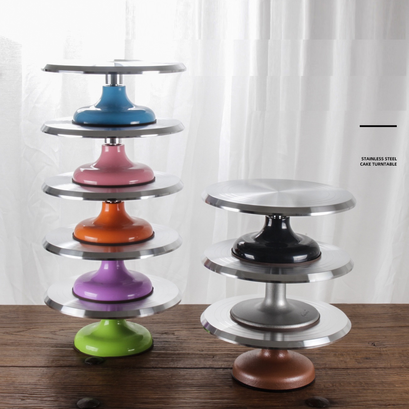 Bàn xoay mặt kính